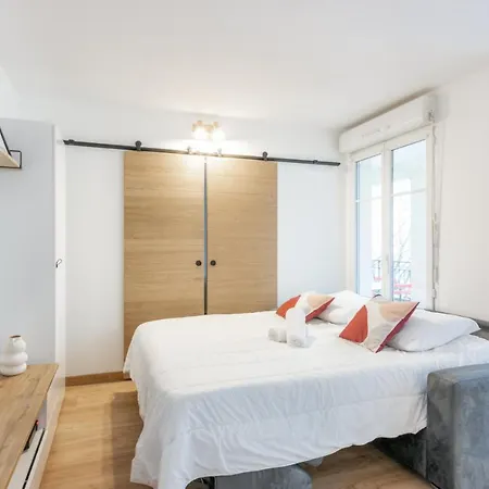 Sweet By Plaza Apartment *